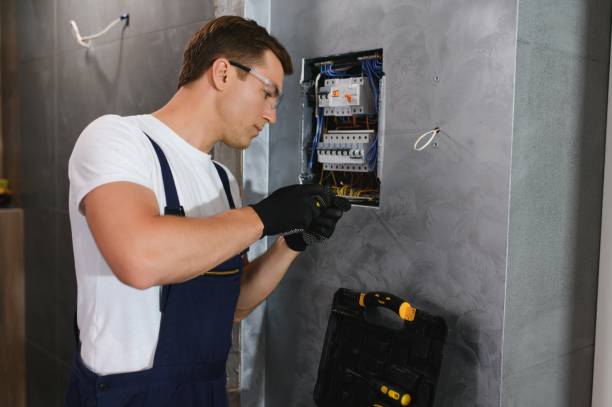Best Affordable Emergency Electrician  in West Bay Shore, NY